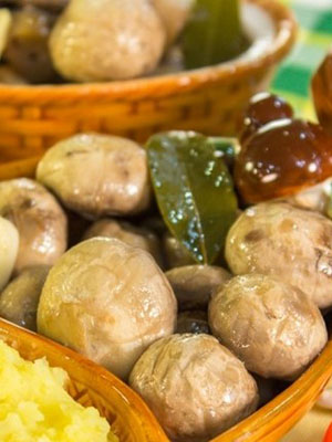 Как приготовить маринованные шампиньоны