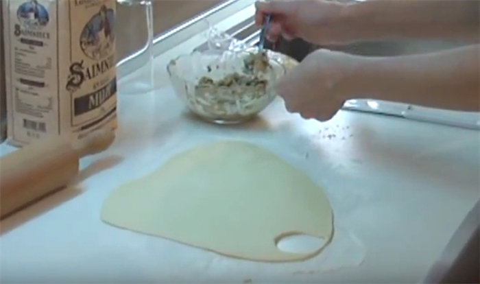 Грибные пельмени с рыжиками