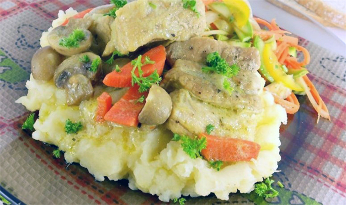 Картофельное пюре с шампиньонами: пошаговые рецепты