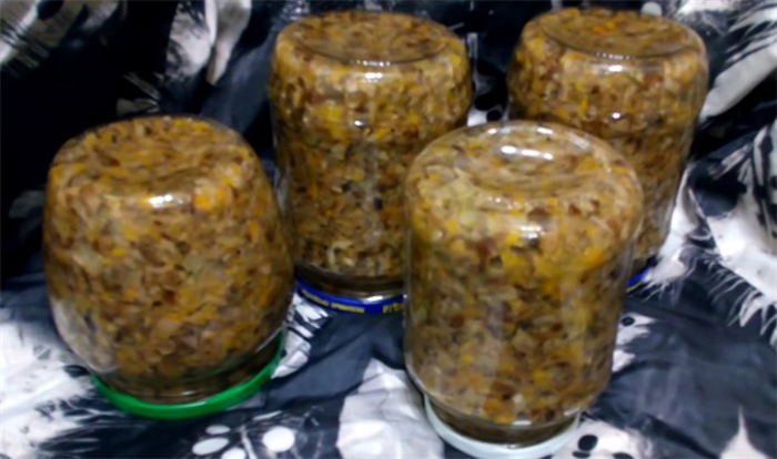 Как приготовить грибную икру из опят с помидорами