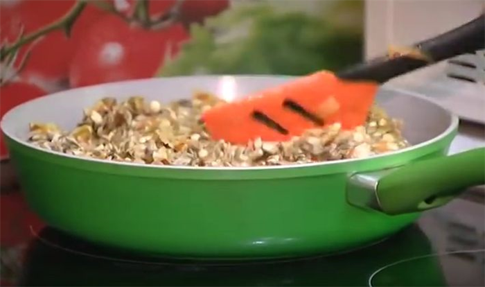 Как приготовить икру из рыжиков на зиму: рецепты грибных закусок